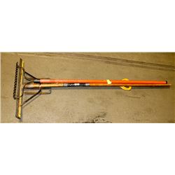 LOT WITH SQUEEGY, RAKE & PITCH FORK -