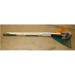 LOT WITH LONG HANDLE SPADE, RAKE &