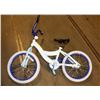 Image 1 : HUFFY FROZEN BIKE 18" WHEELS