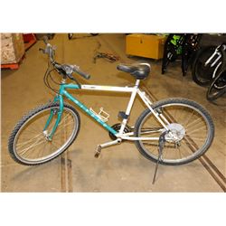 MIYATA COUNTRY RUNNER 26" WHEELS