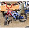 Image 1 : SUPERMAN KIDS BIKE WITH TRAINING WHEELS