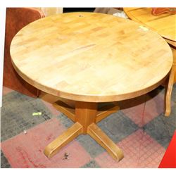 VINTAGE WOOD BUTCHER BLOCK STYLE KITCHEN ISLAND.
