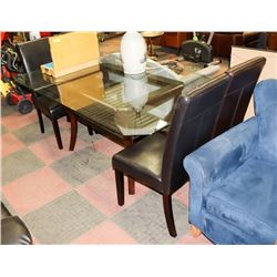 WOOD AND GLASS TABLE WITH 4 SIDECHAIRS. FURNITURE