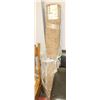 Image 1 : NEW PAIR OF AREA RUGS 5 X 7 AND 2 X 3