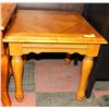 Image 1 : SOLID WOOD DECORATIVE SIDE TABLE