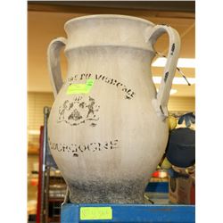 STONE SHOWHOME VASE 18" VASE