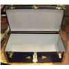 Image 2 : BLUE WITH BRASS METAL TRIM STORAGE TRUNK -