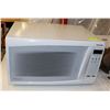 Image 1 : PANASONIC INVERTER MICROWAVE 1200 WATT