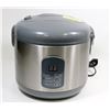 Image 1 : TOASTLESS DELFINO DIGITAL RICE COOKER & STEAMER