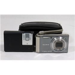 SONY CYBER-SHOT 14.1MP CAMERA 7 X OPTICAL ZOOM