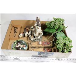 BOX W/ARTIFICIAL POTTED PLANTS, NATIVE