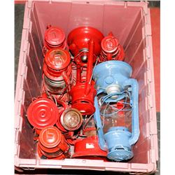 TOTE WITH OLD RED LANTERNS