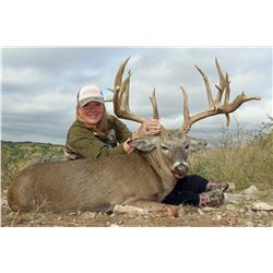 STAR S RANCH: 3-Day Whitetail Deer Hunt for One Hunter and One Non-Hunter in Texas - Includes Trophy