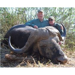 Zimbabwe – Roger Whittall Safaris – 7 Day Cape Buffalo Hunt