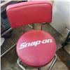 Image 2 : SNAP ON CHAIR