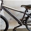 Image 2 : SILVER TREK BIKE