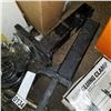 Image 3 : 2 TRAILER HITCHES