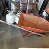 Image 1 : TRUE TEMPER WHEEL BARROW