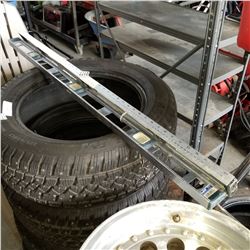 TWO 4 FOOT CONTRACTORS LEVELS WITH MAGNETIC EDGE