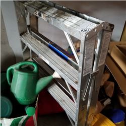 WERNER ALUMINUM SAW HORSE