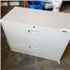 Image 2 : 2 DRAWER LATERAL FILING CABINET