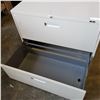 Image 3 : 2 DRAWER LATERAL FILING CABINET