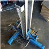 Image 9 : WEDGE CLAMP FRAME TOWER