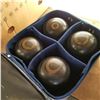 Image 2 : HENSELITE LAWN BALLS