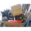 Image 1 : PALLET OF RETURNED GOODS