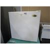 Image 1 : WHITE DANBY BAR FRIDGE