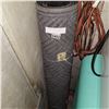 Image 1 : 4 x 6 GREY RUBBERBACK AREA RUG