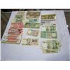 Image 2 : FOIL BILL AND BAG OF CURRENCY