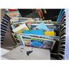 Image 2 : BOX OF VINTAGE POST CARDS