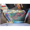 Image 3 : BOX OF VINTAGE POST CARDS