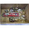 Image 2 : LOT OF COLLECTIBLE SPOONS