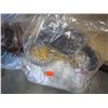 Image 4 : VINTAGE JEWELLERY CASE ANF LARGE LOT OF COSTUME JEWELLERY
