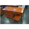 Image 2 : MAPLE DESK AND STOOL W/ MIRROR