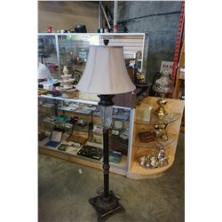 DESIGNER FLOOR LAMP