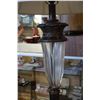 Image 2 : DESIGNER FLOOR LAMP