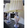 Image 3 : PAIR OF PORCELAIN SIGNED TABLE LAMPS