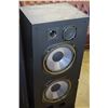 Image 2 : PAIR OF SHARP CP-7700 4FT TALL FOOR SPEAKERS AS IS
