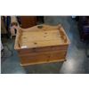 Image 2 : PINE STORAGE TRUNK