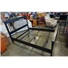 Image 2 : MODERN ESPRESSO FINISH QUEEN SIZE BED FRAME