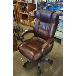 BROWN LEATHER OFFICE CHAIR