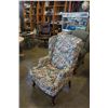Image 1 : FLORAL WING BACK CHAIR WHOLE HOME