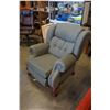 Image 1 : GREEN BUTTON BACK RECLINER WINGBACK CHAIR