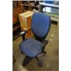 Image 1 : BLUE UPHOLSTERED OFFICE CHAIR