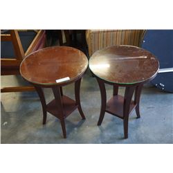 PAIR OF ROUND MAHOGANY FINISH END TABLES