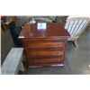 Image 2 : 3-DRAWER MAHOGANY FINISH DRESSER