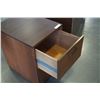 Image 2 : 2 DRAWER FILE CABINET